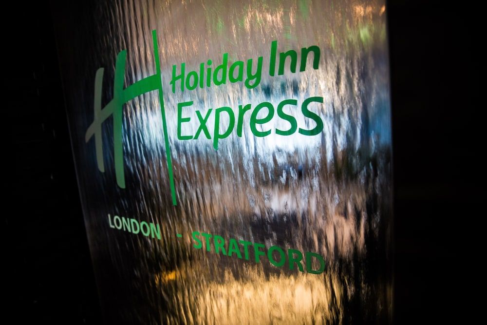 undefined Holiday Inn Express London - Stratford by IHG 4
