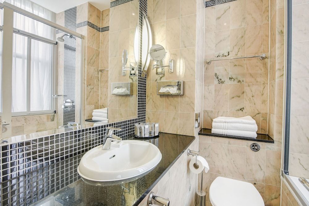 undefined Gem Langham Court Hotel 10