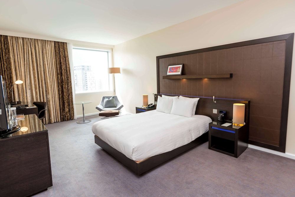 Hilton London Canary Wharf Double Room 3