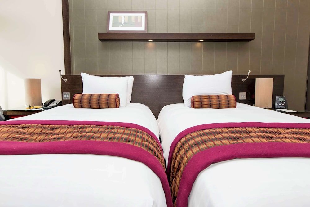 undefined Hilton London Canary Wharf 8