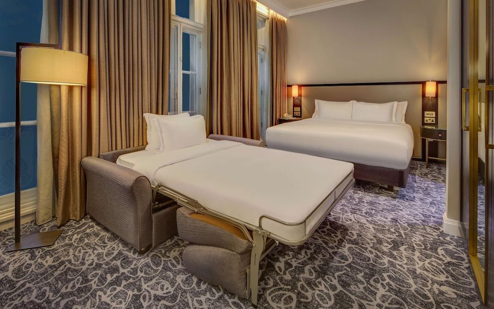 undefined Hilton London Euston 10