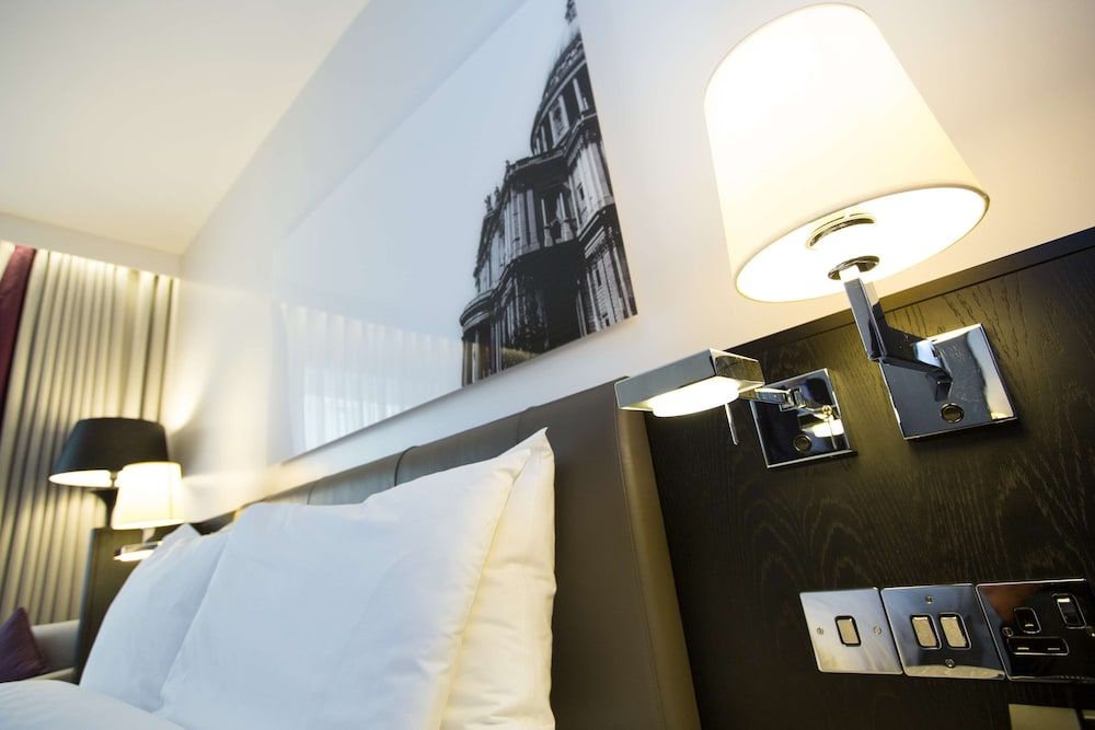 undefined Hilton London Angel Islington