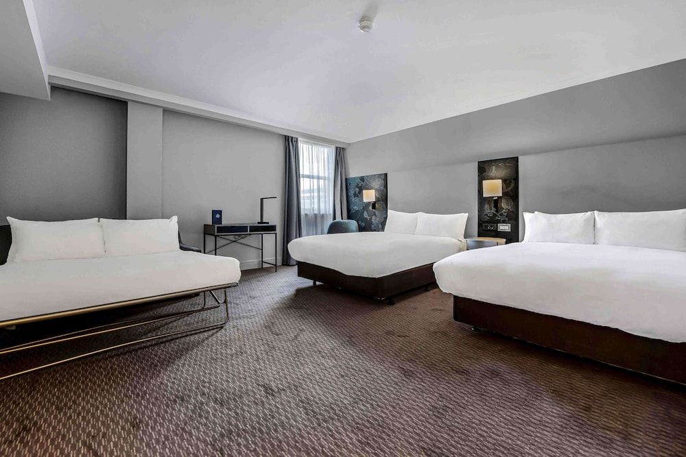 Deluxe Room, Multiple Beds