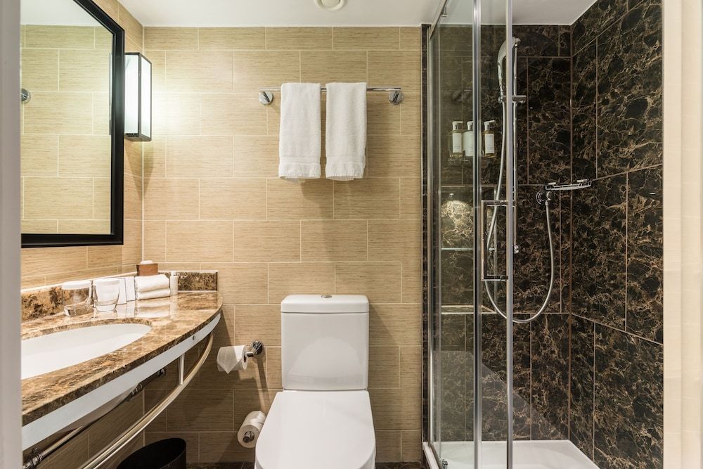 St. Ermins Hotel, Autograph Collection Room, 1 Queen Bed 4