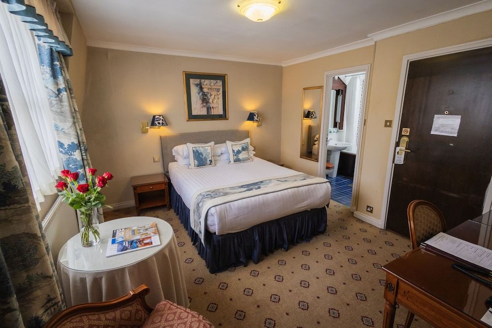 London Lodge Hotel Standard Double Room 2