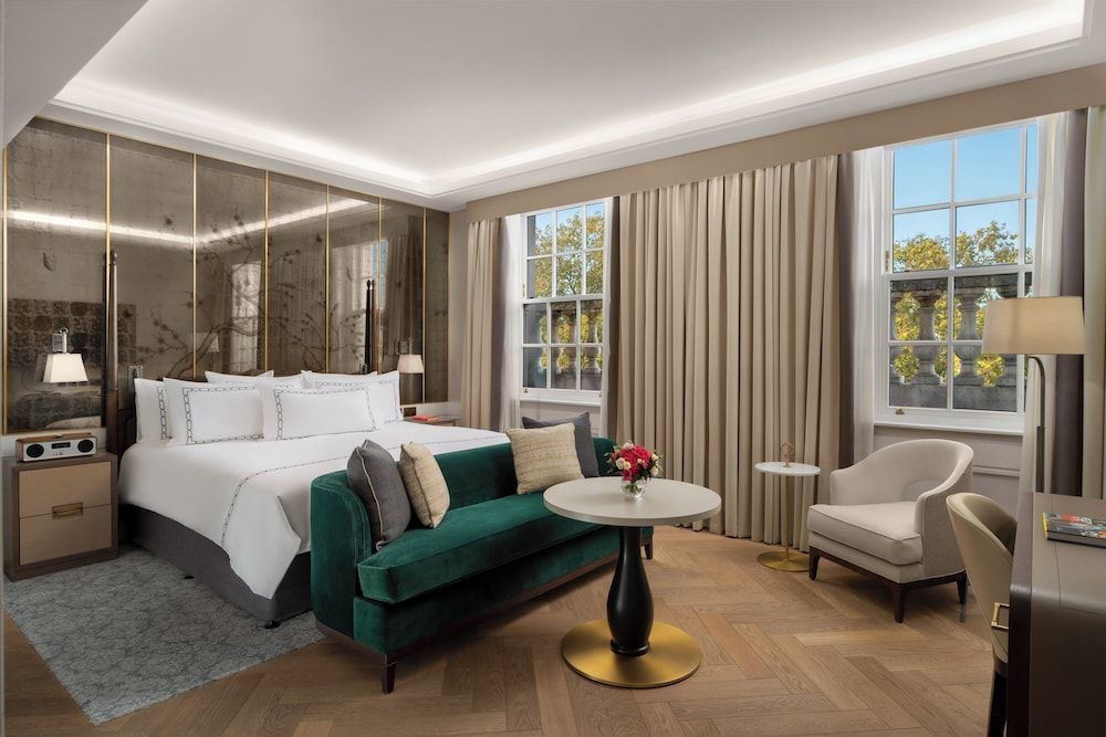 undefined The Biltmore Mayfair 3