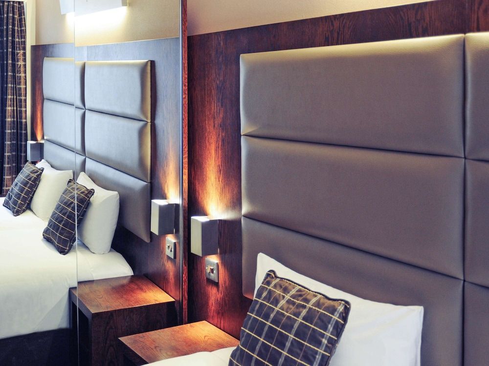 Mercure London Paddington Standard Room, 2 Twin Beds 8