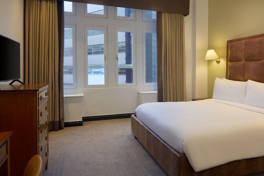 Radisson Blu Hotel, London Leicester Square Standard Room 5
