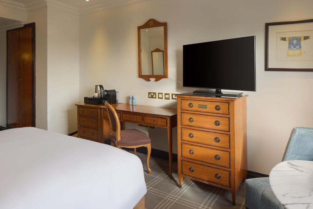 undefined Radisson Blu Hotel, London Leicester Square 10