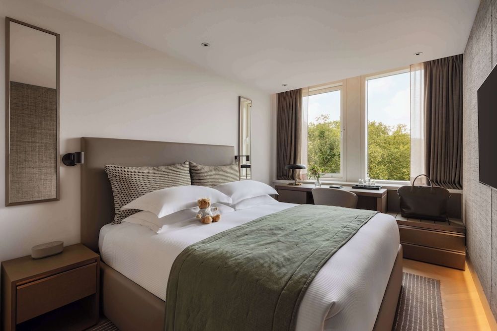 Royal Garden Hotel Classic Double 2