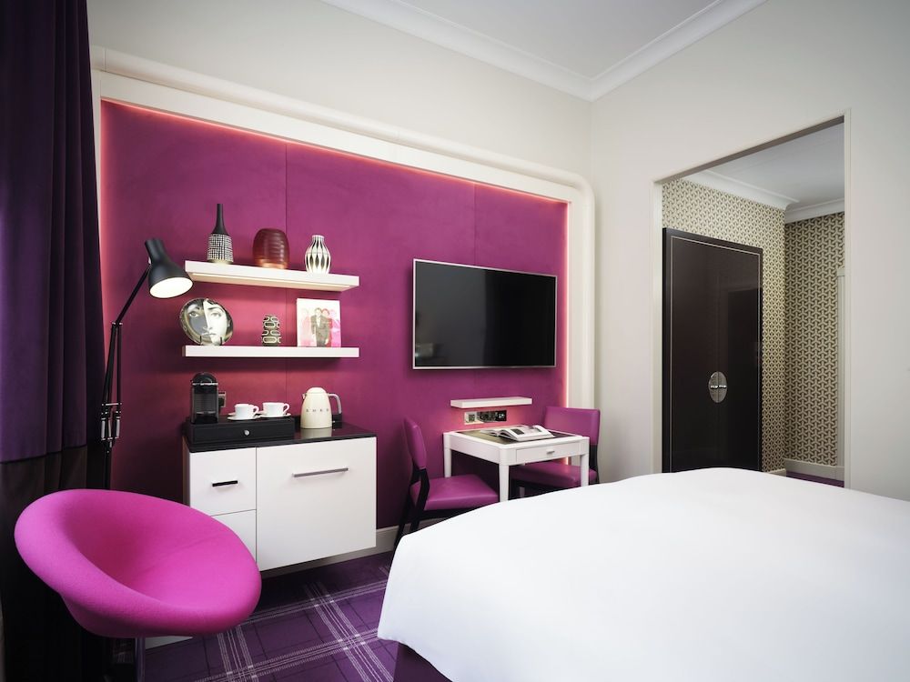 Superior Room, 1 King Bed