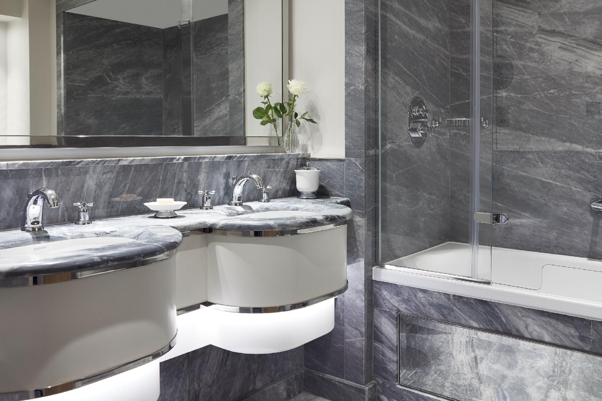 undefined The Berkeley, Maybourne 5