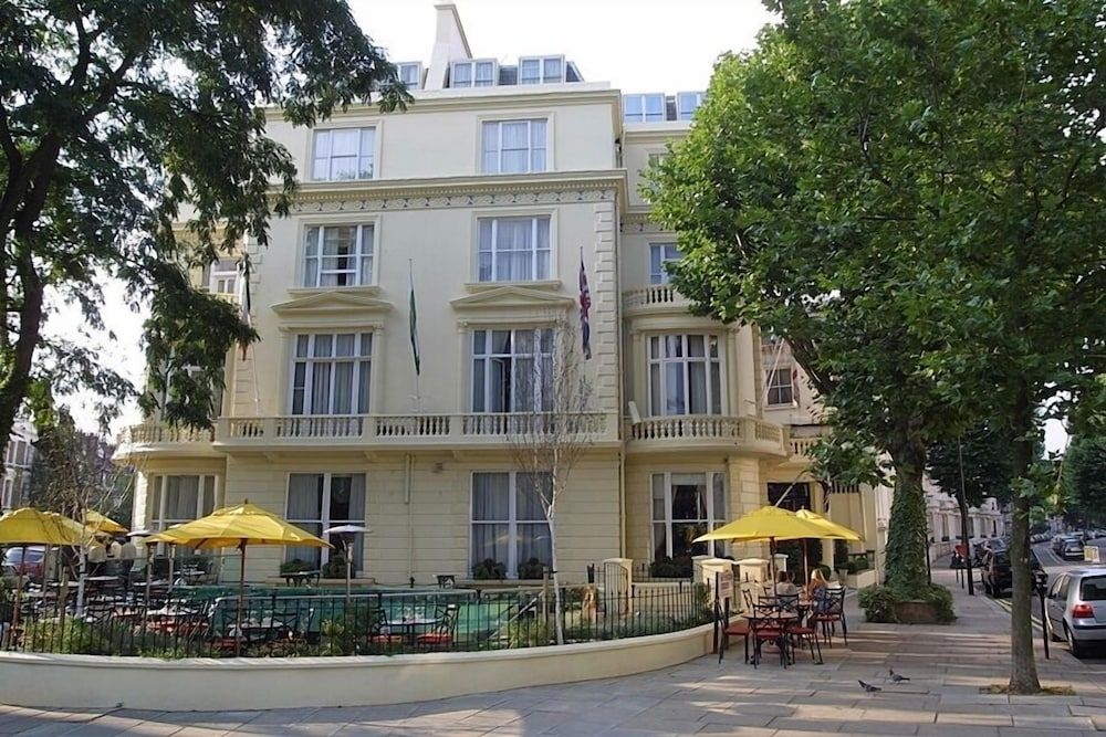 undefined Colonnade Hotel London 9