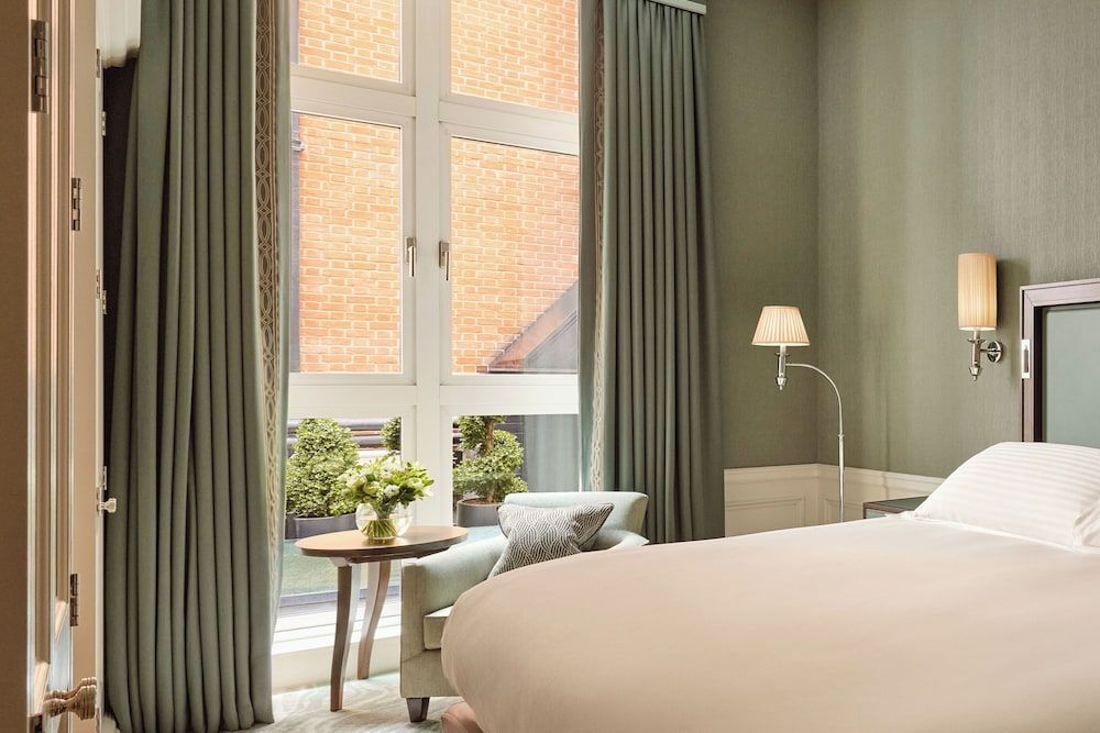 The Connaught, Maybourne Courtyard Superior Room