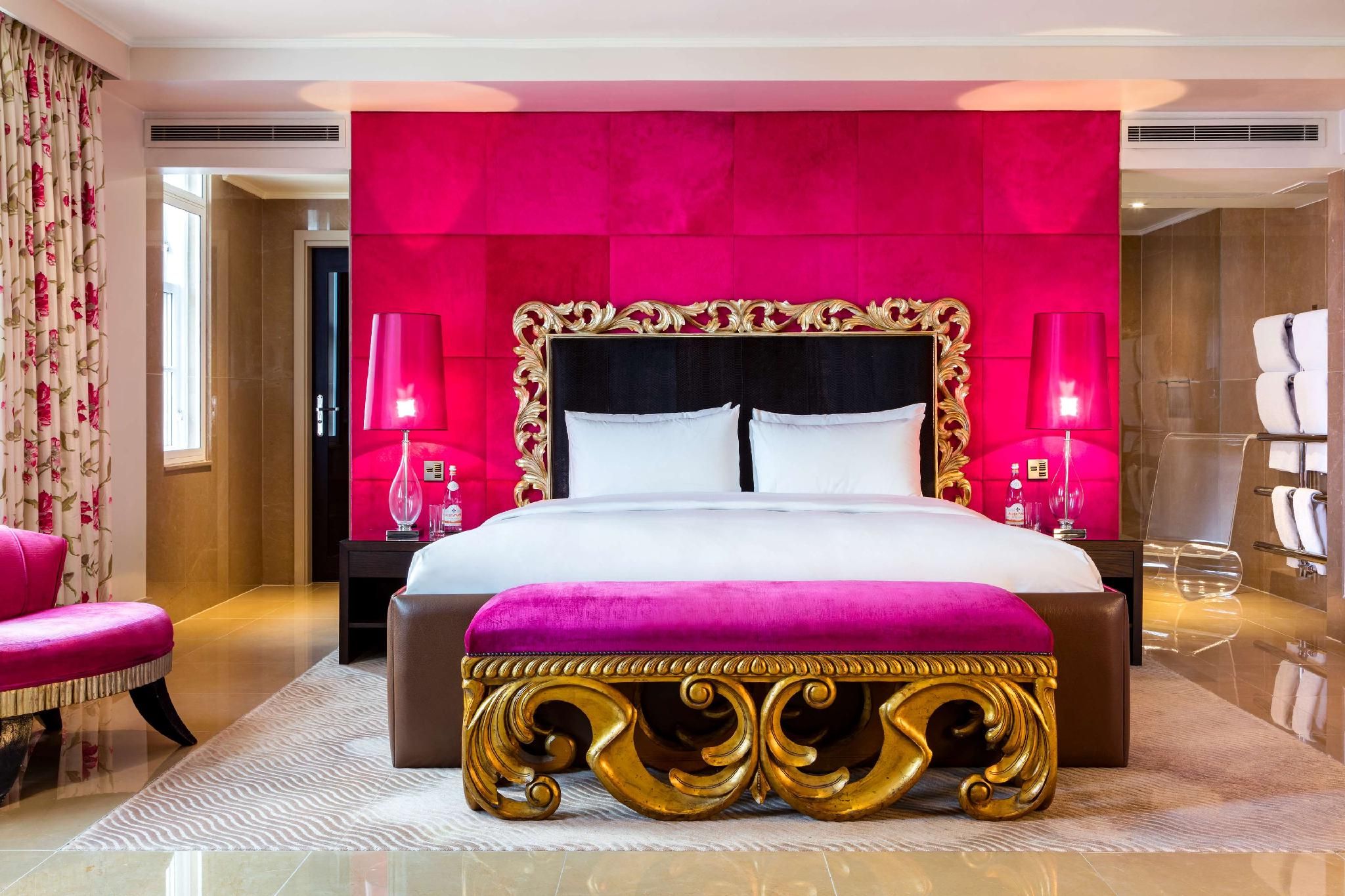 One Bedroom Suite
