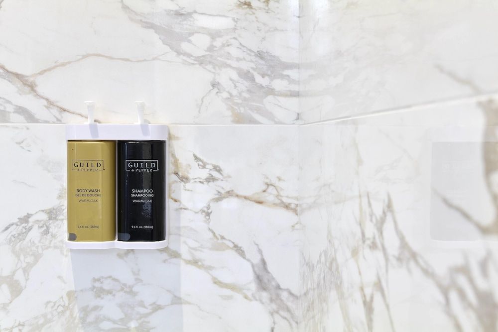 The Rembrandt Classic Twin Room, 2 Twin Beds 6