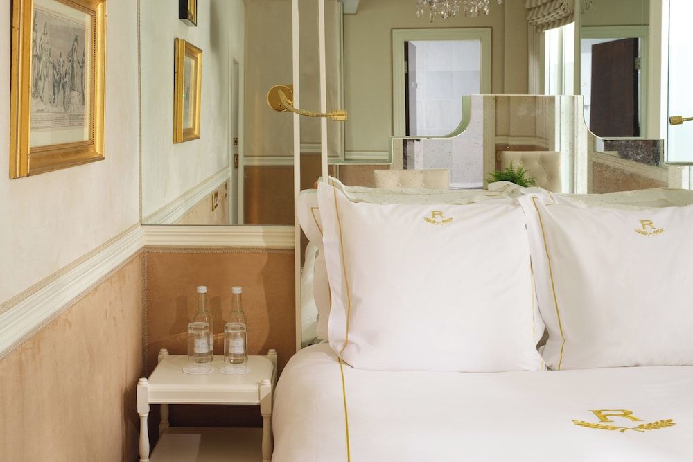 undefined The Rubens at the Palace 8