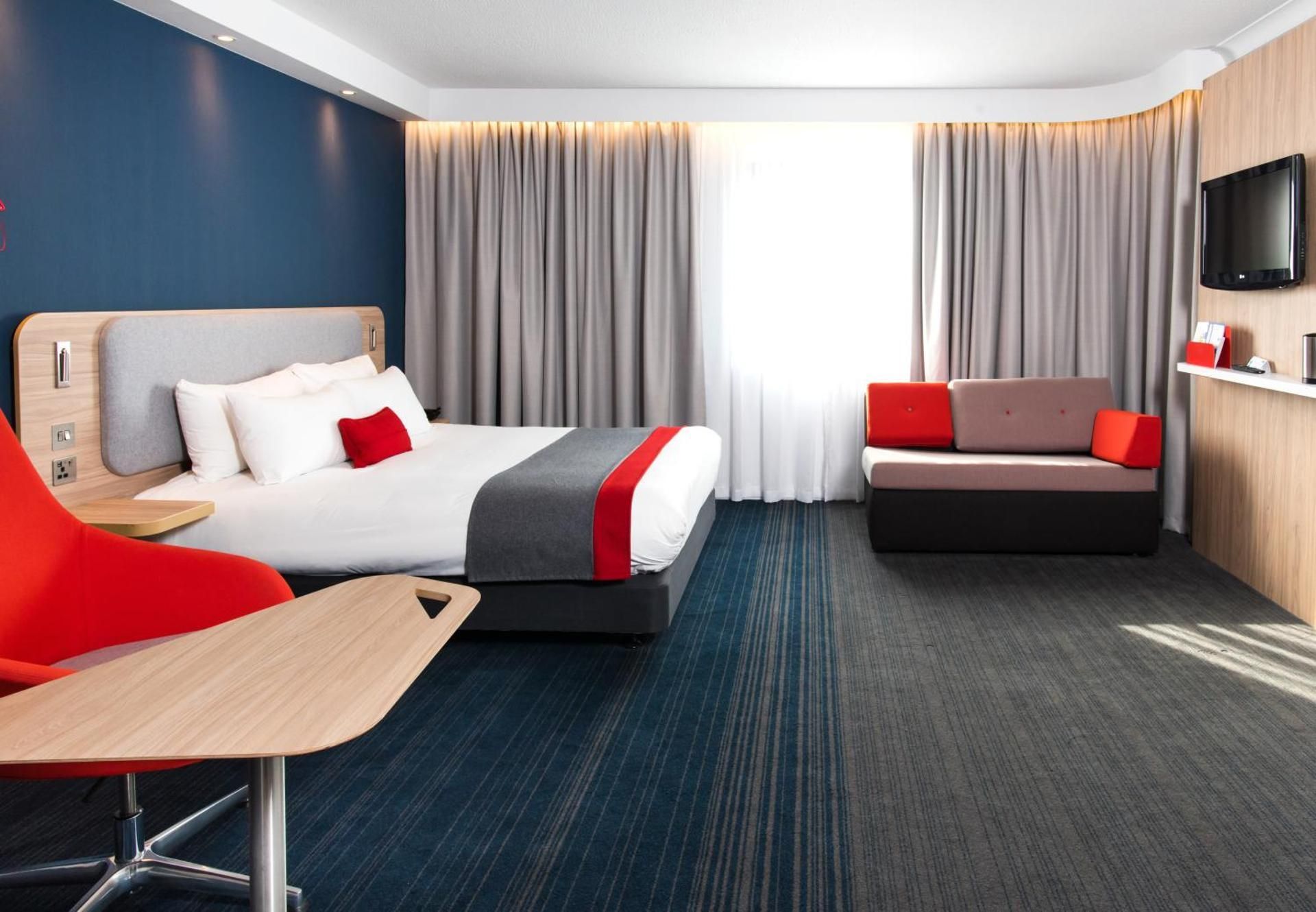 1 Double Accessible with Free Hot Breakfast