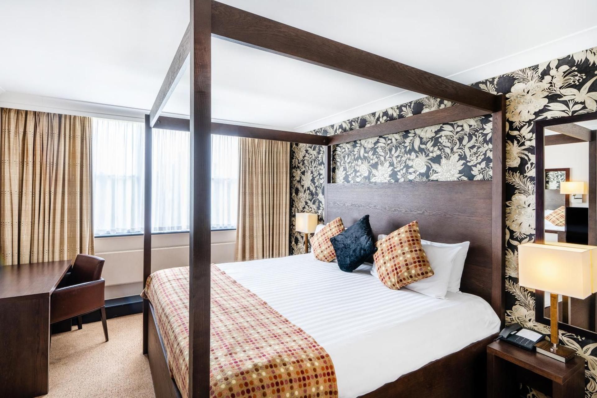 Superior Double Suite Lakeside View