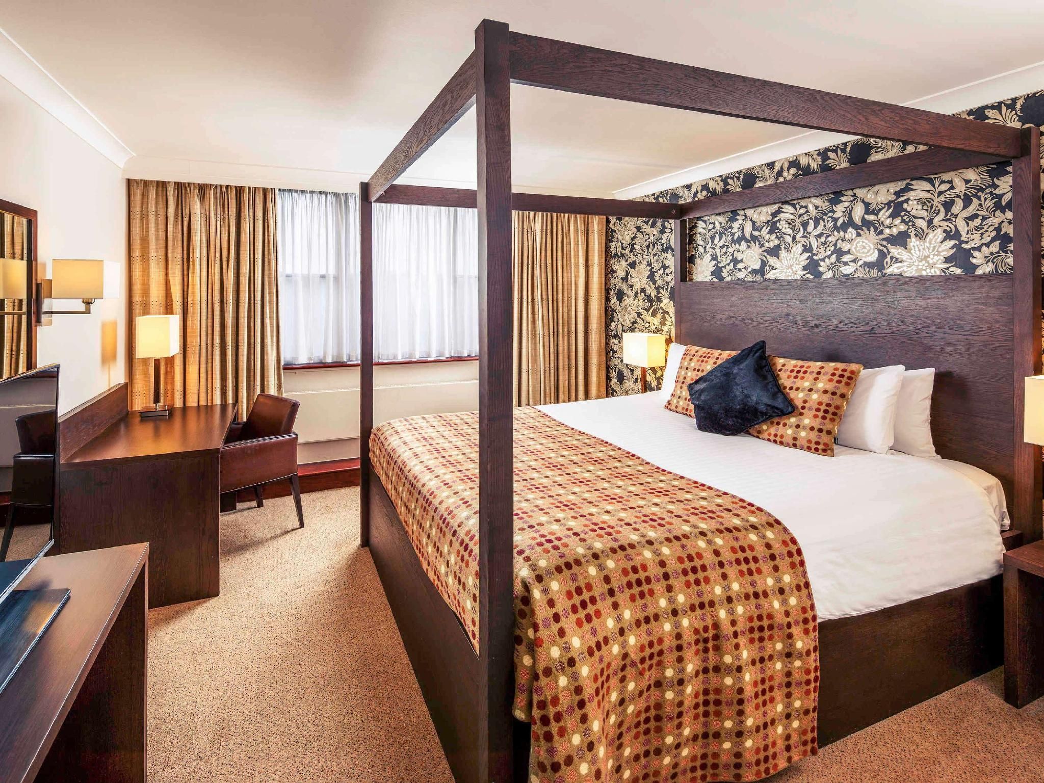 Superior Double Suite Lakeside View