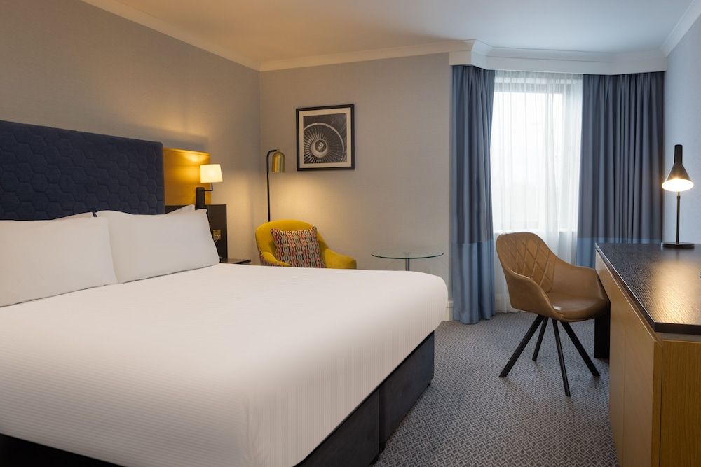 DoubleTree by Hilton Manchester Airport Room, 1 Queen Bed 2