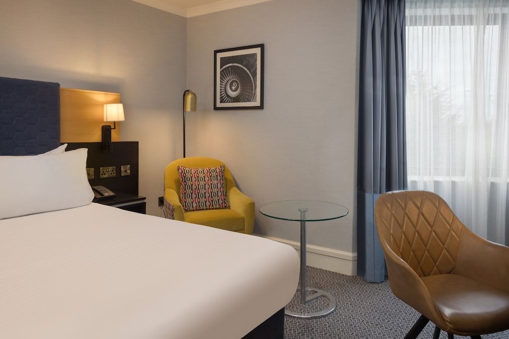 DoubleTree by Hilton Manchester Airport Room, 1 Queen Bed 3
