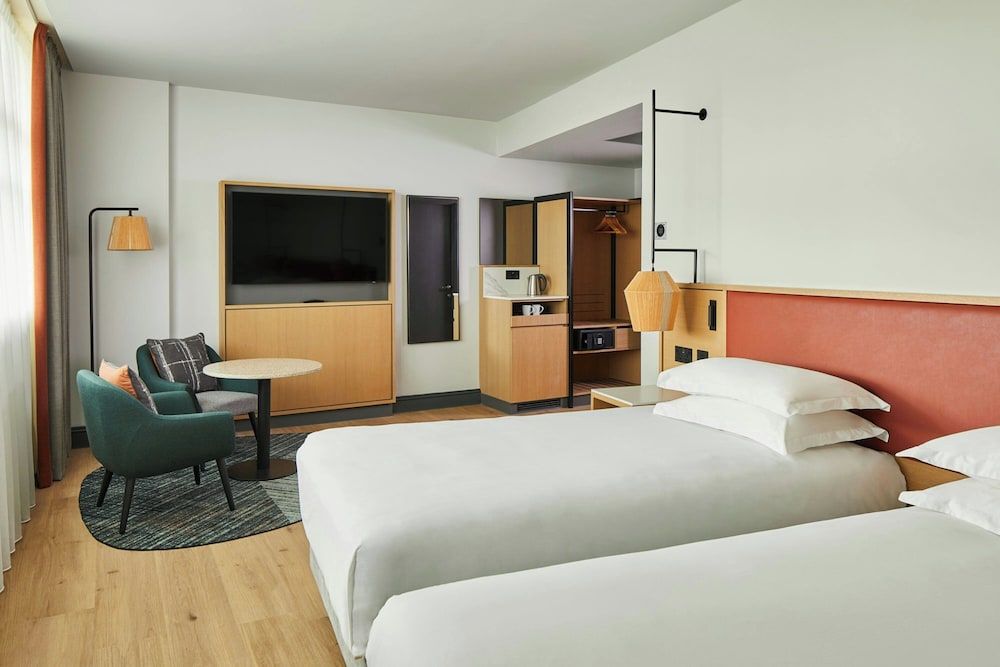 Manchester Marriott Hotel Piccadilly Deluxe Twin Room, 2 Single beds