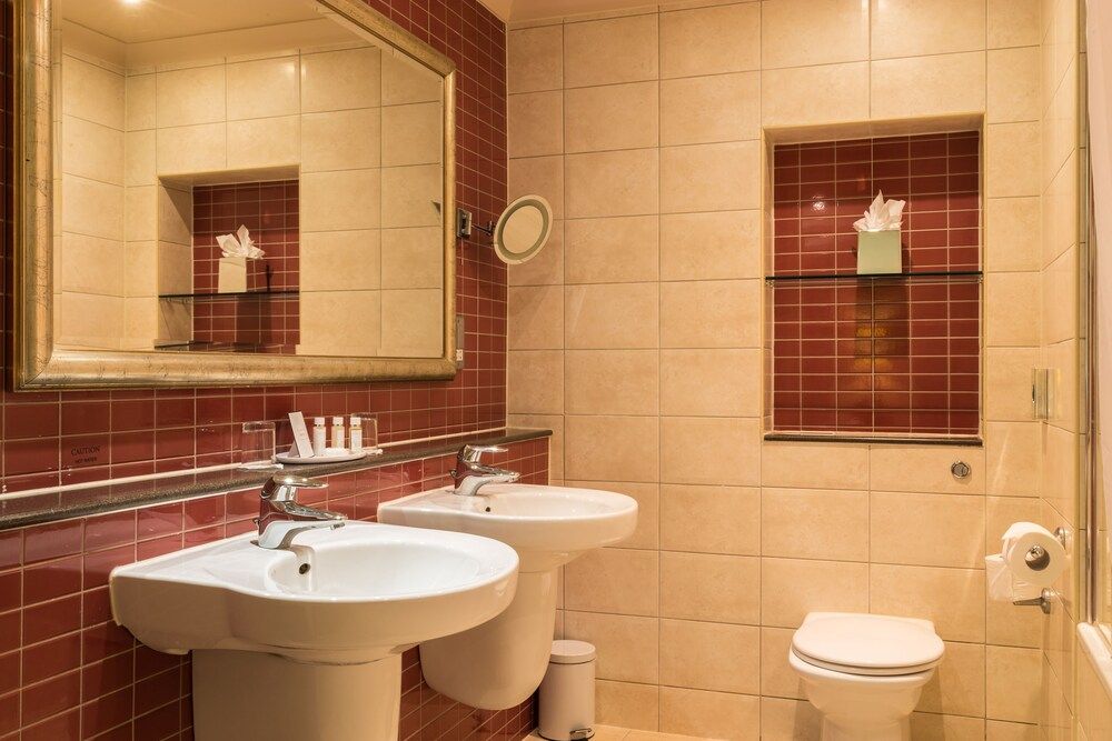 Redworth Hall Hotel Suite 5