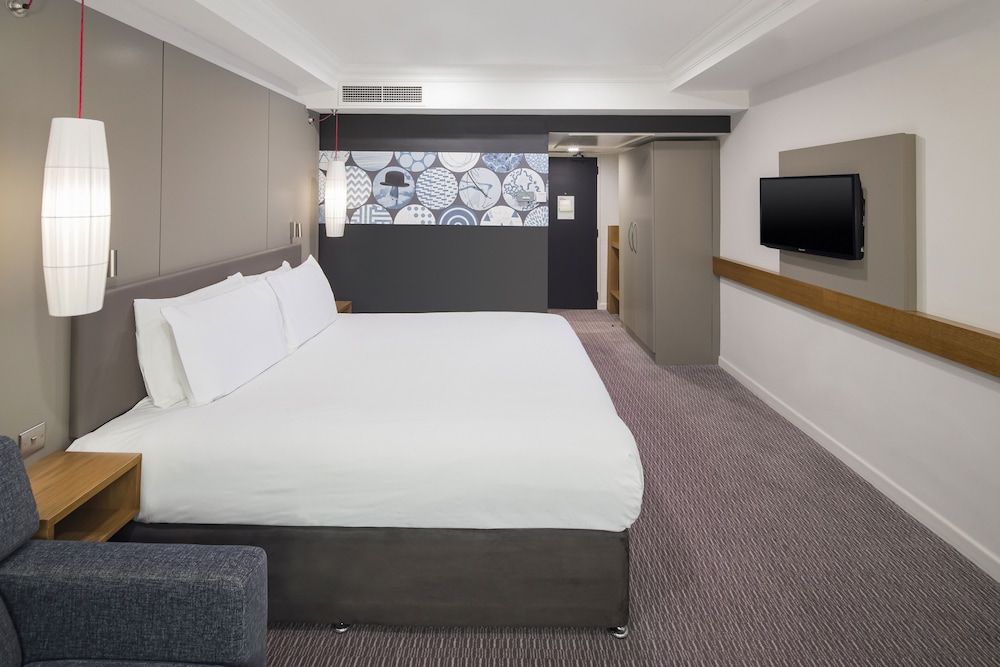 Premium Room, 1 King Bed with Sofa bed (Super King)