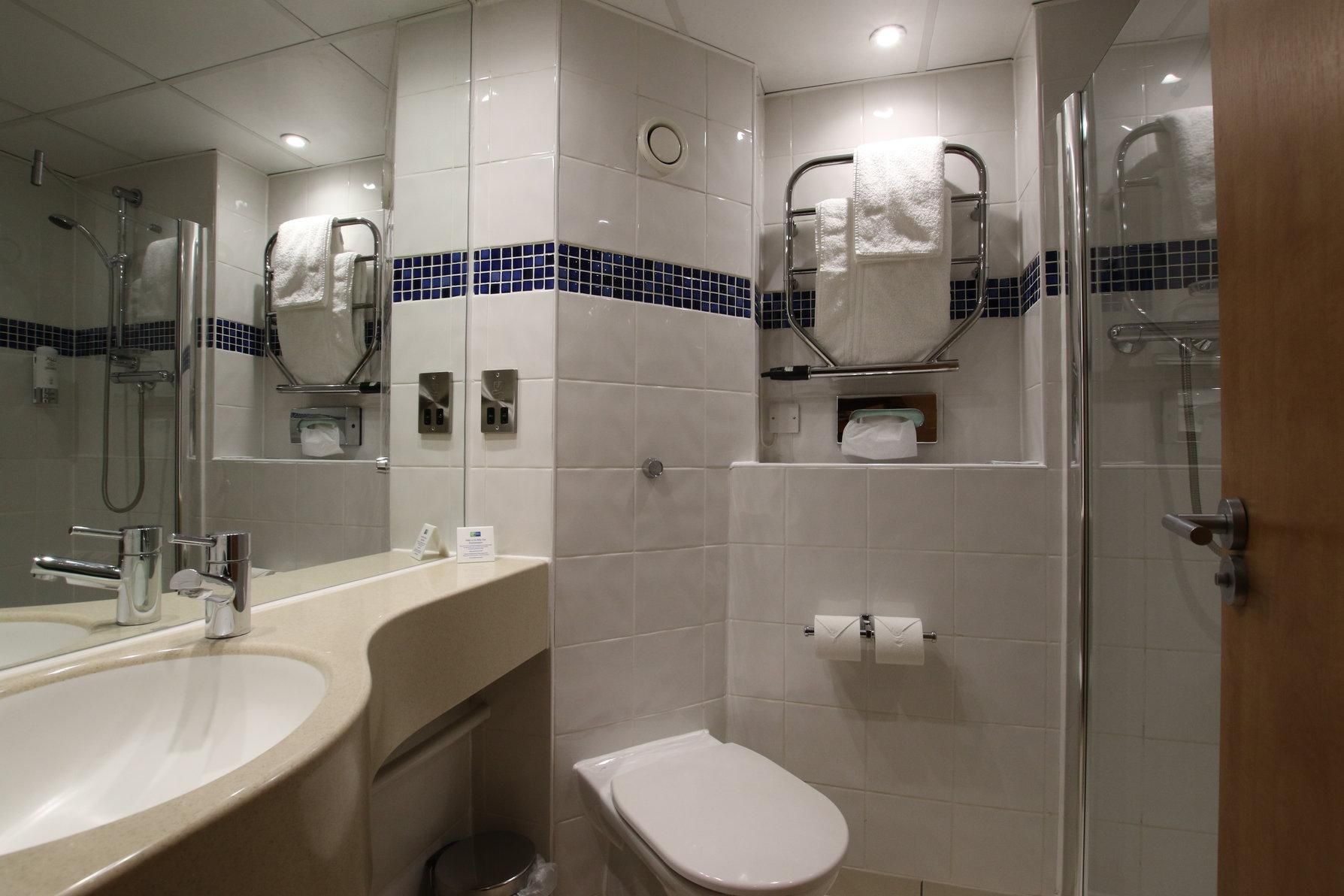 Standard Room with Free Hot Breakfast