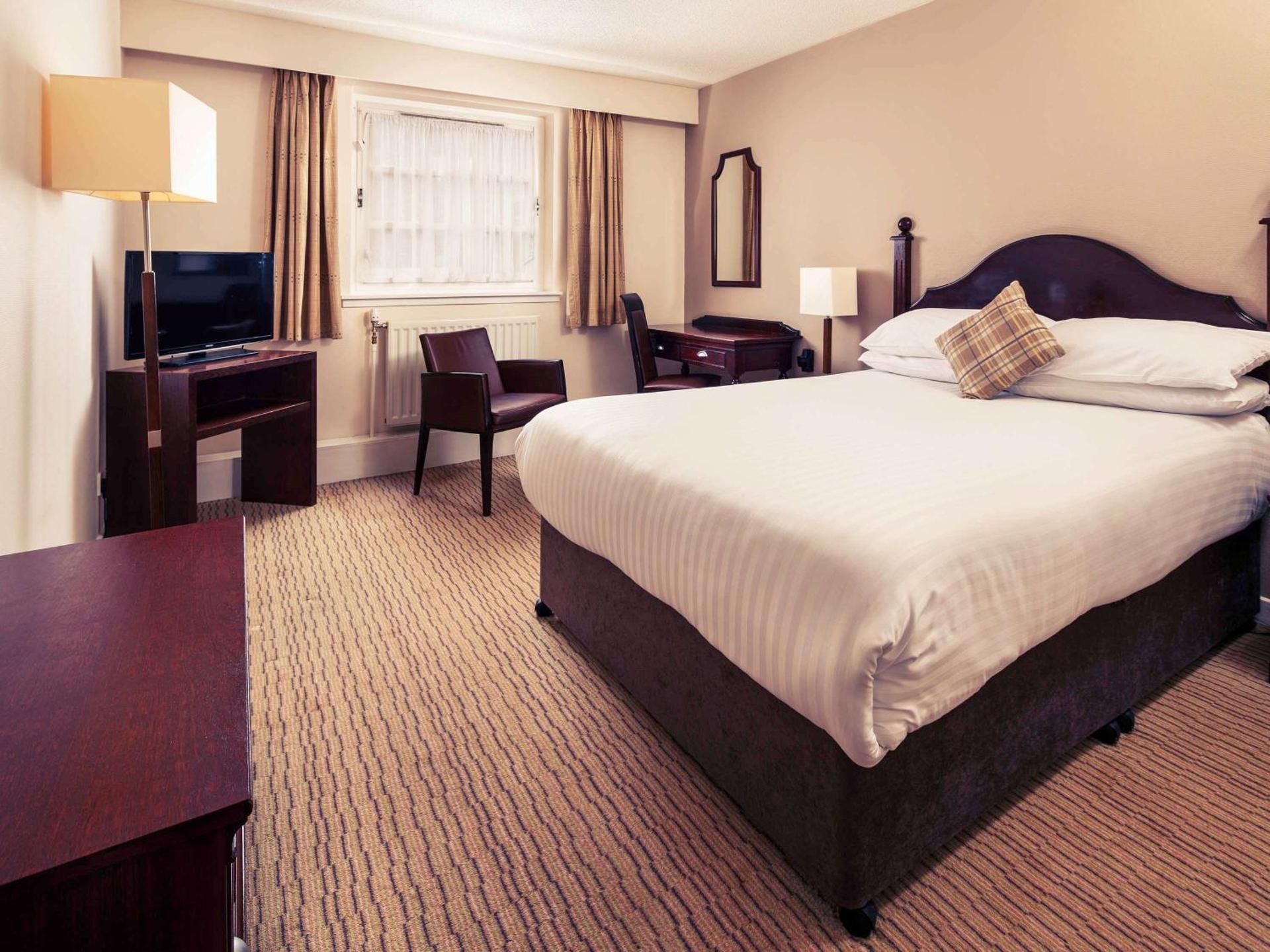 Standard Room with 1 King Bed