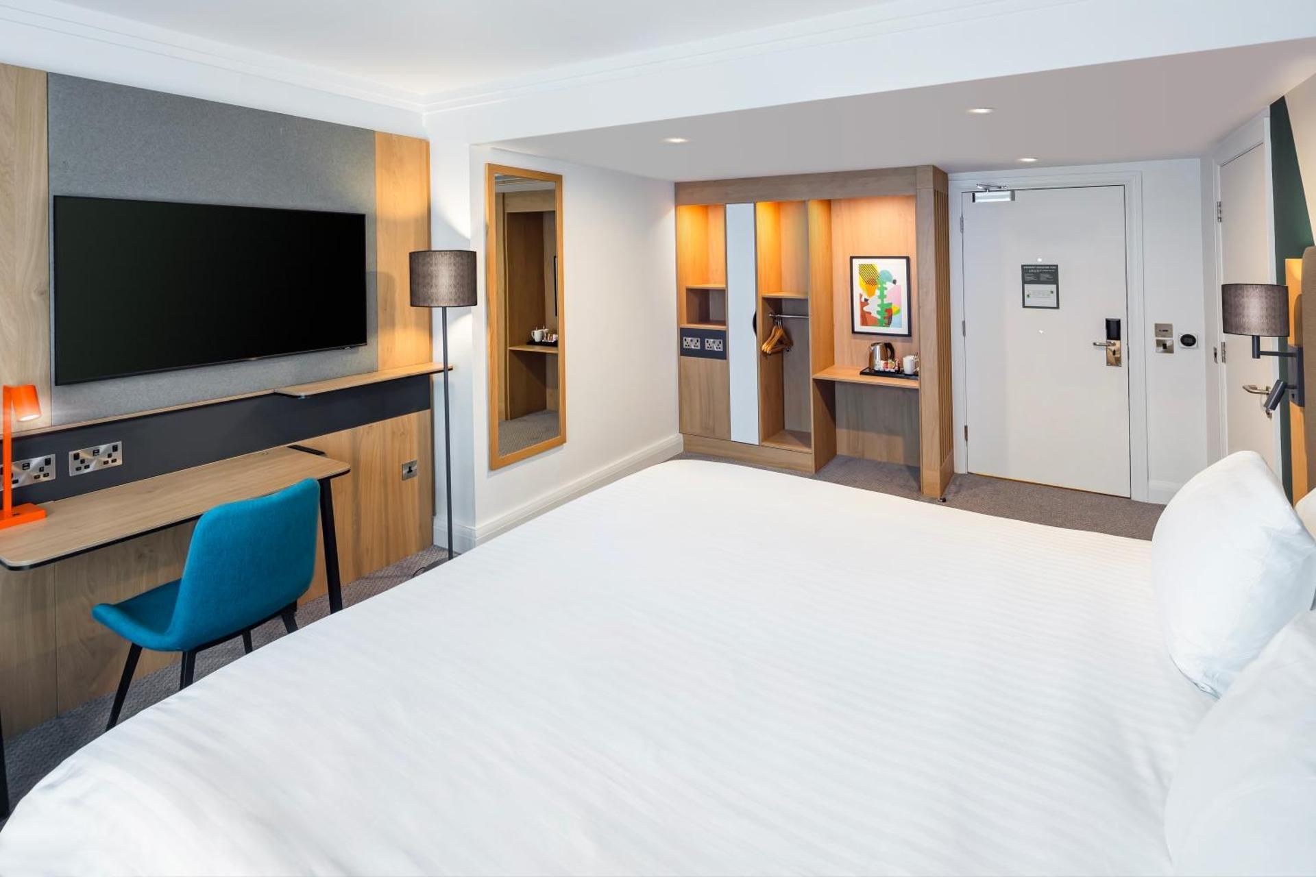 1 Single Bed Standard