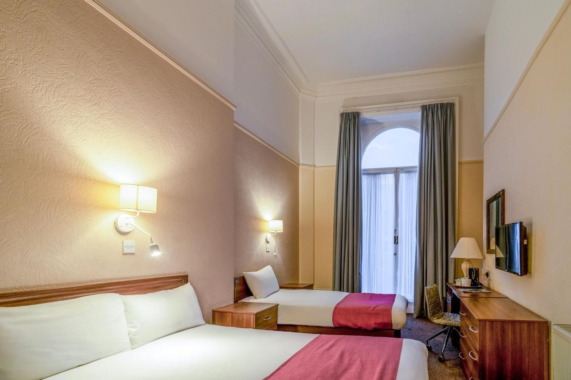 Triple Room with Sea View