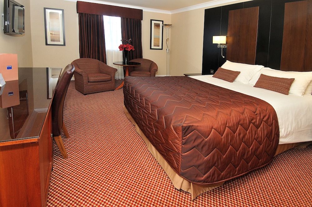 Standard King Room