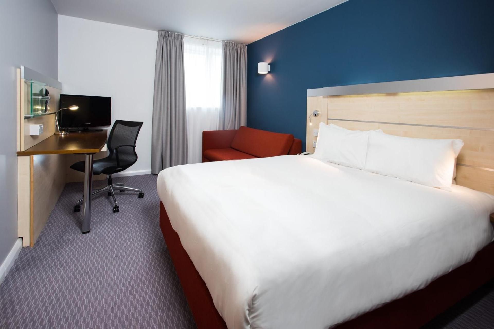 Standard Room with Free Hot Breakfast