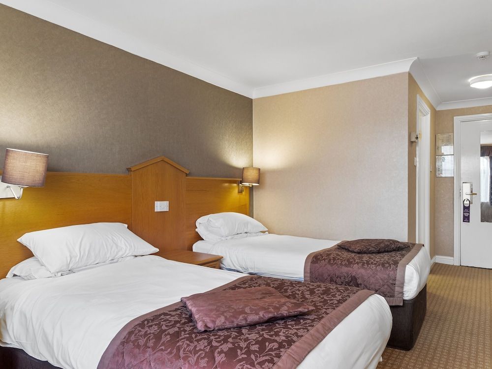 The Everglades Park Hotel Standard Twin Room, 2 Twin Beds 2