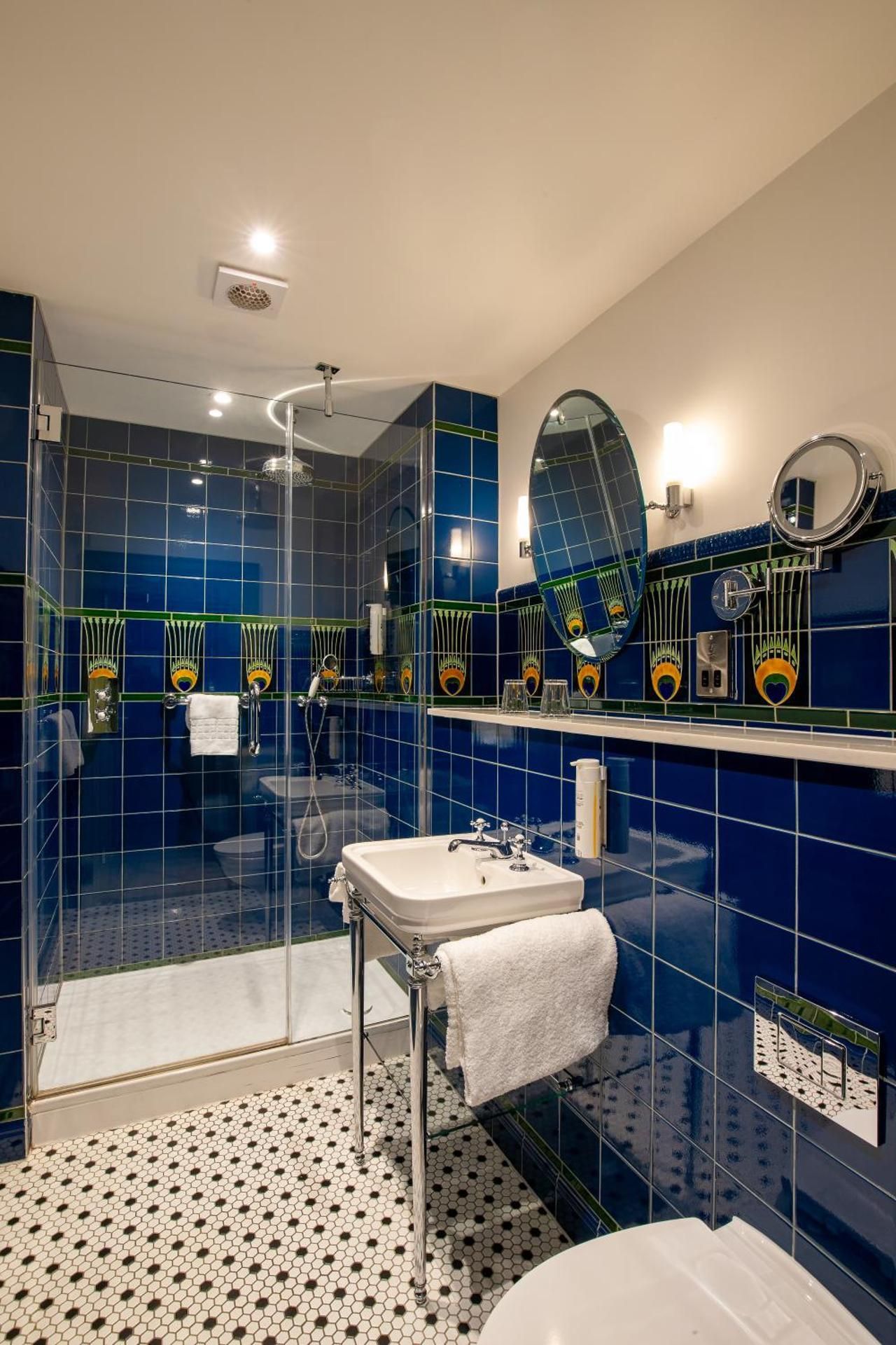 undefined Elmbank Hotel York, Tapestry Collection by Hilton 8