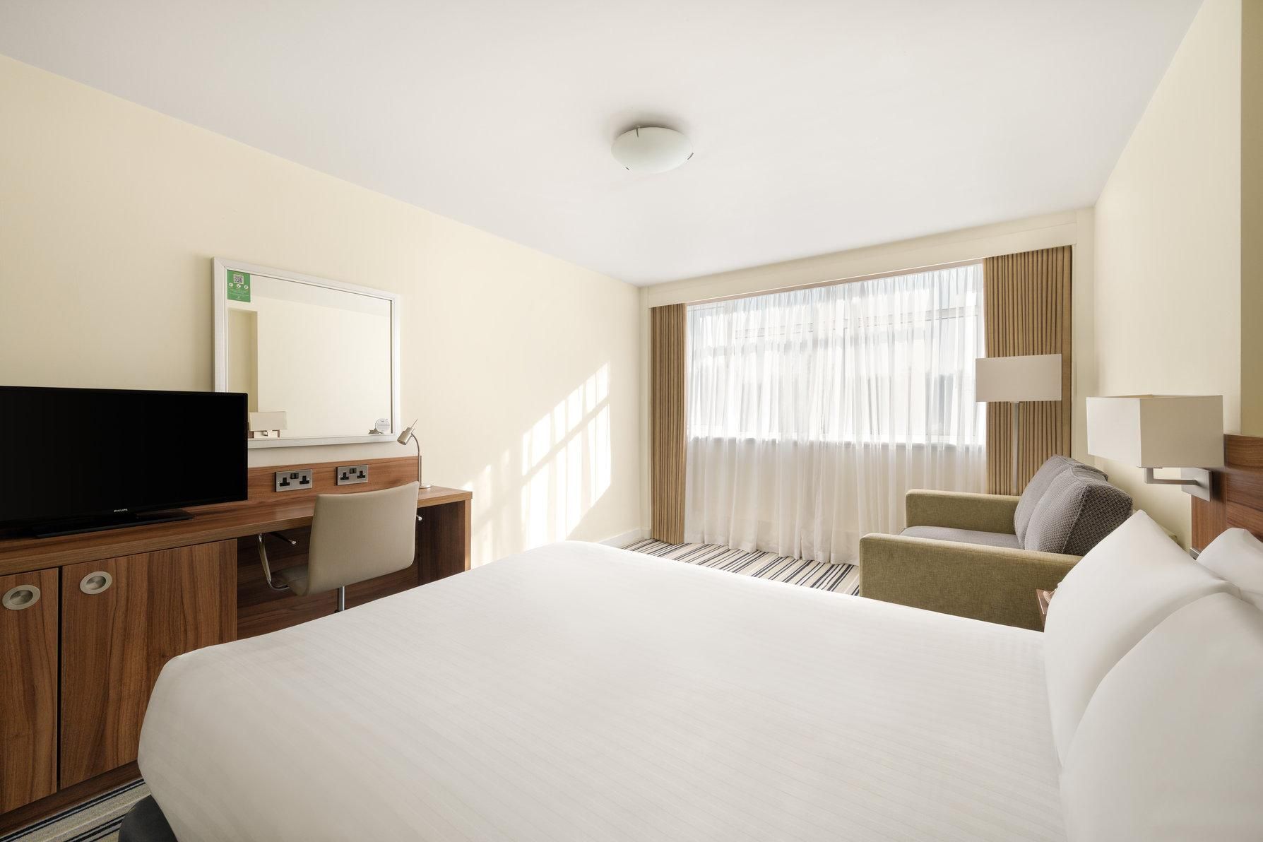 undefined Holiday Inn York By IHG 7