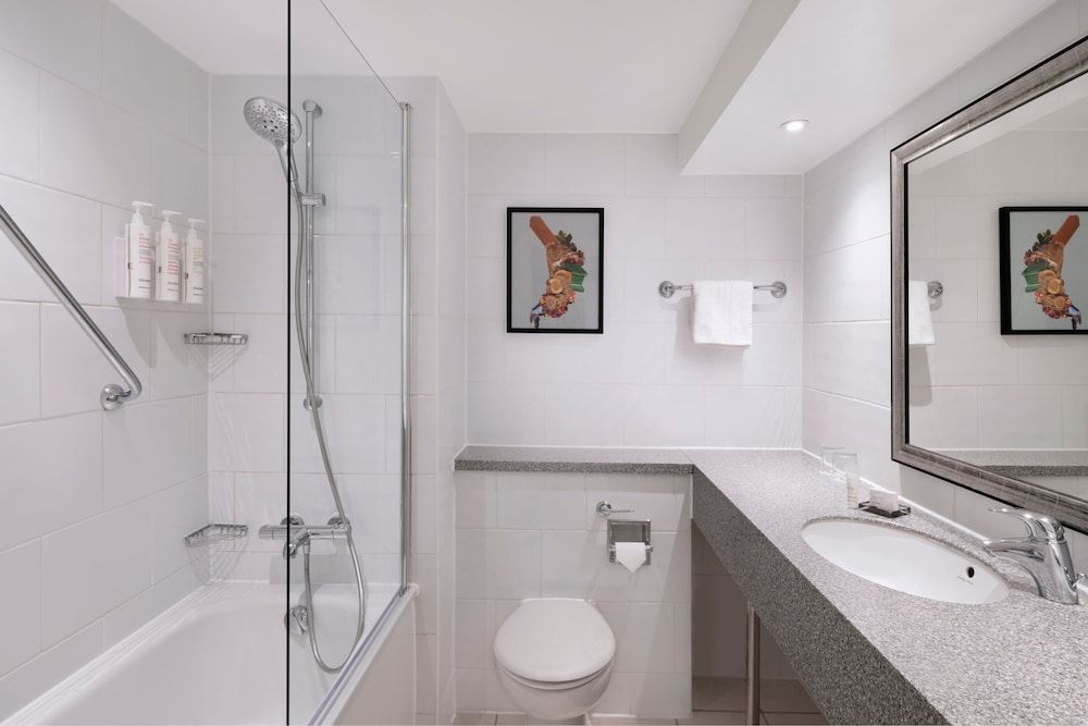 undefined Delta Hotels by Marriott York 10