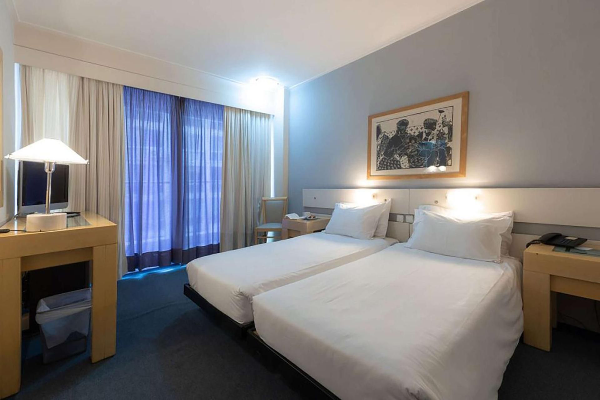 Dorian Inn, Sure Hotel Collection by Best Western 2 Single Beds, NonSmoking, Comfort Room 2
