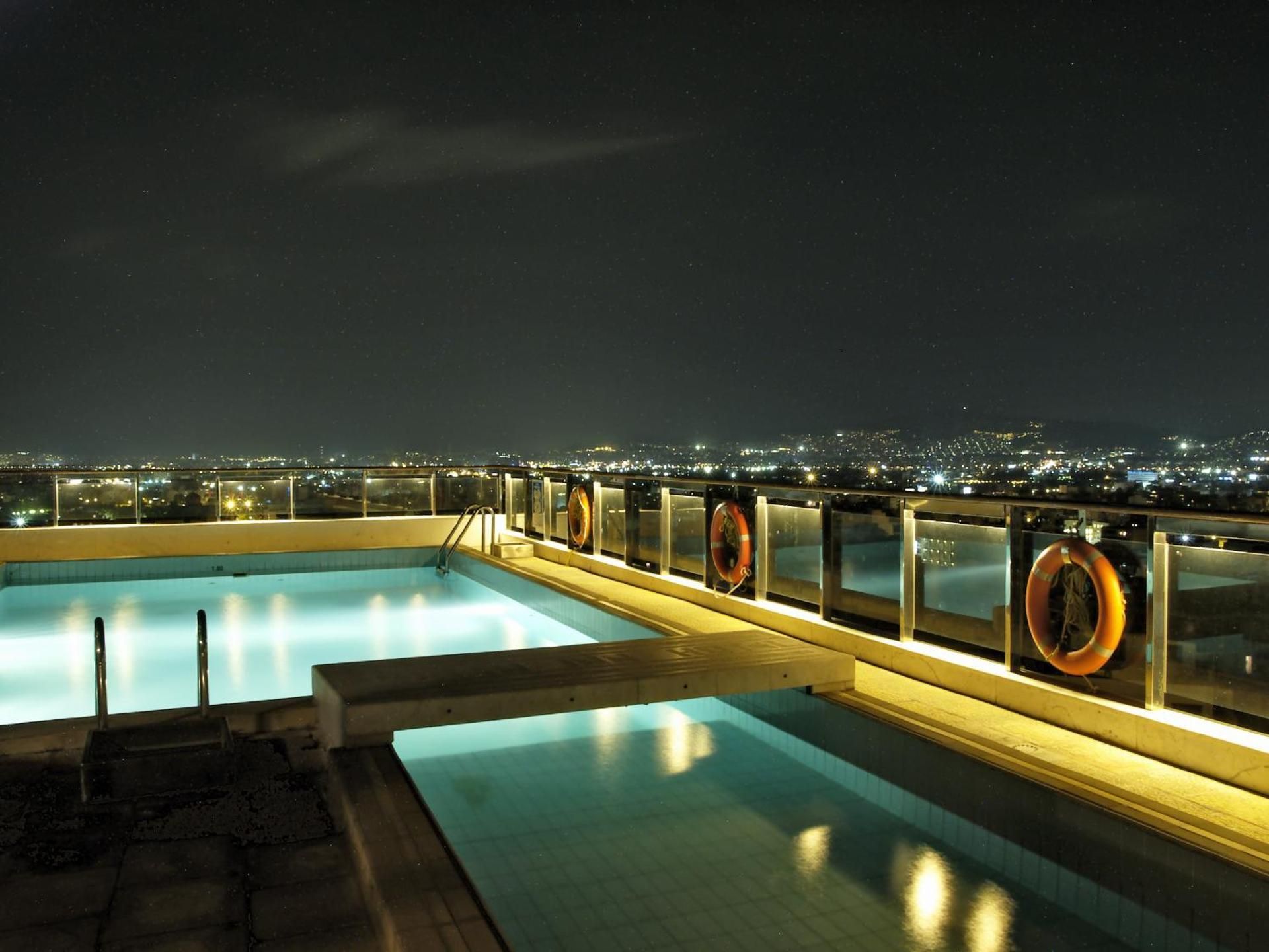 undefined Dorian Inn, Sure Hotel Collection by Best Western 7