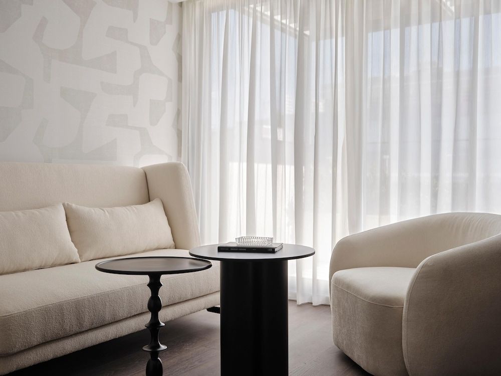 Electra Rhythm Athens Active Suite 12