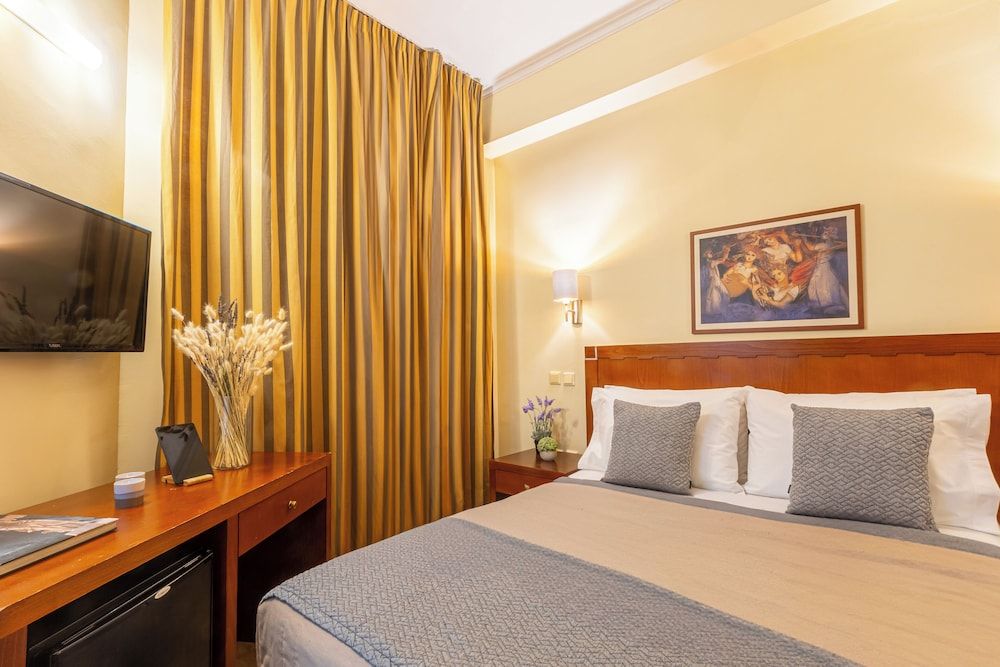undefined Marina Hotel Athens 2