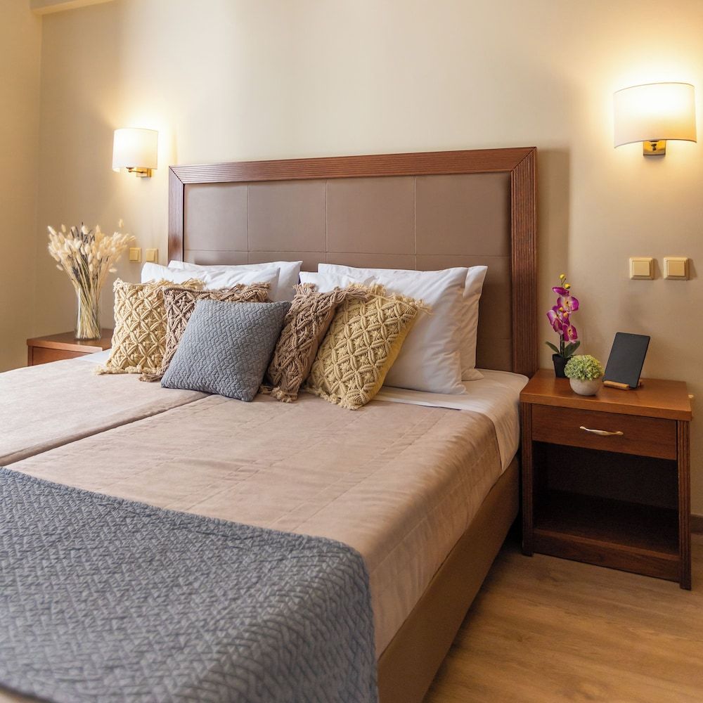 undefined Marina Hotel Athens 10