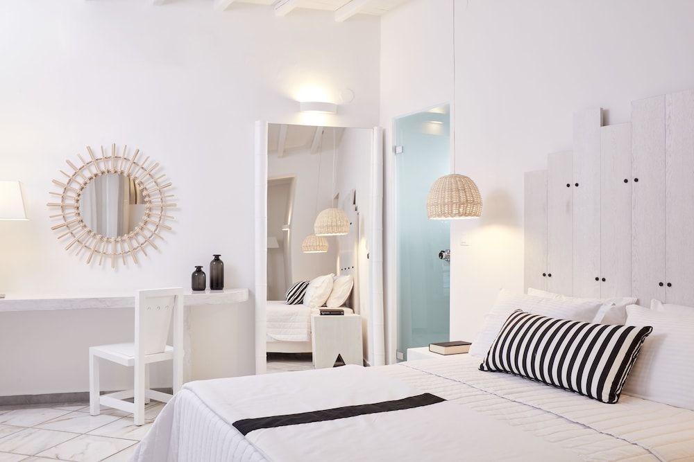 Junior Studio Suite, Jetted Tub