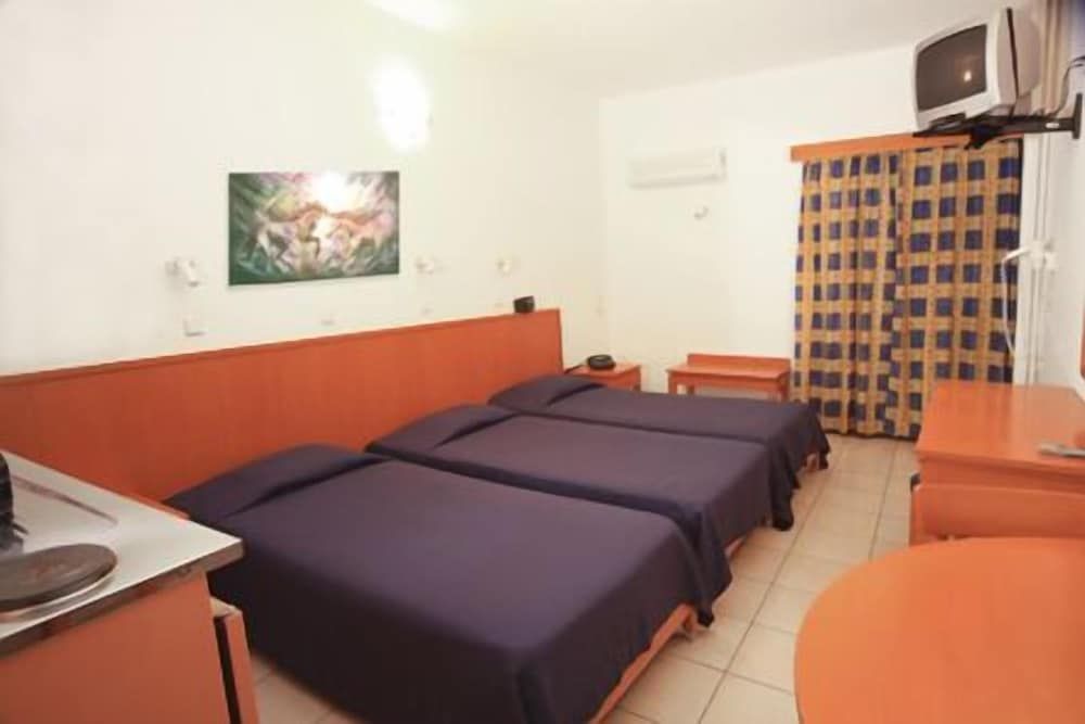Studio, Balcony (for 3 People)