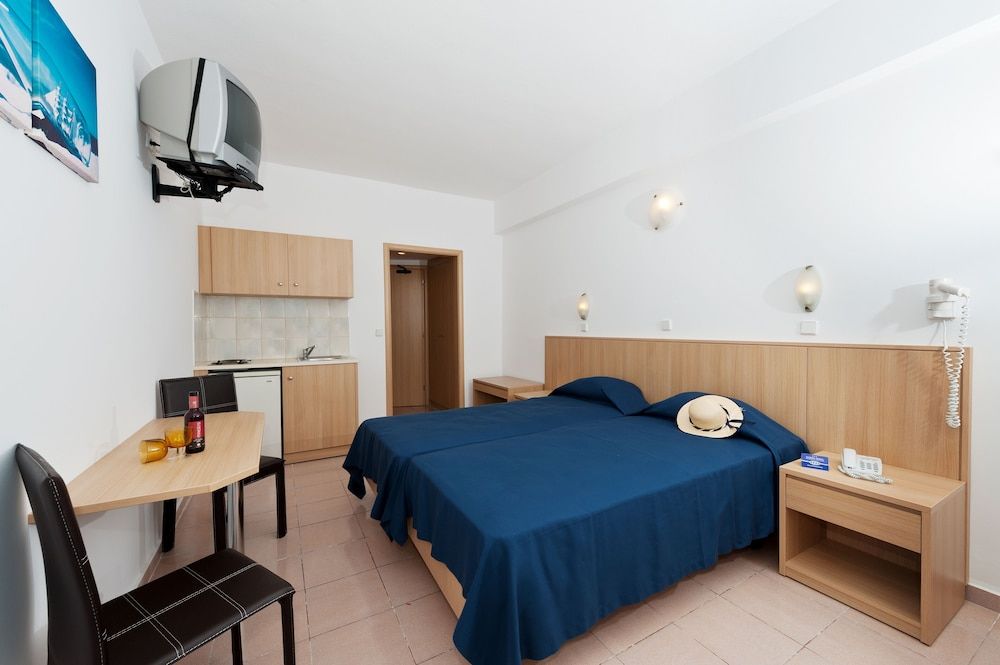 Studio, Balcony (for 2 People)
