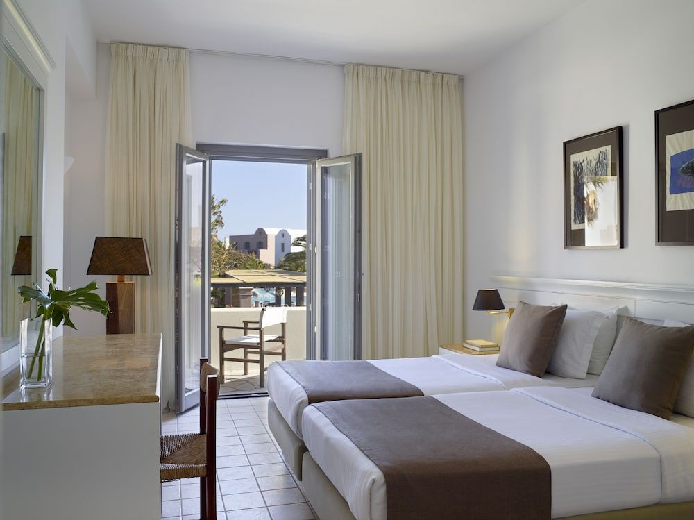 9 Muses Santorini Resort Double Room 3