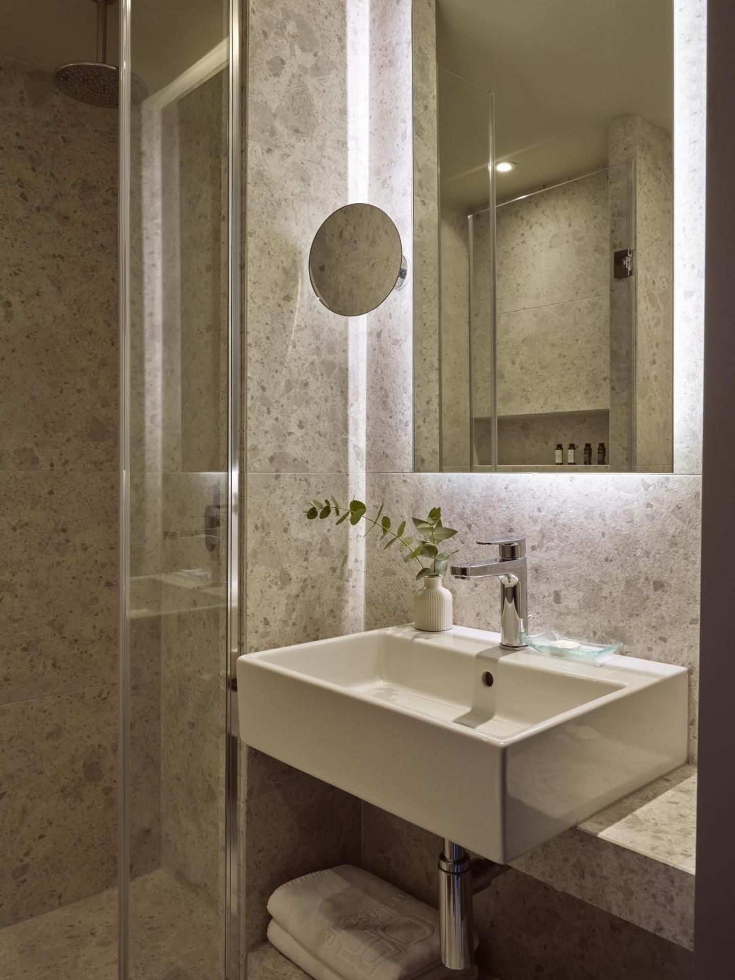 Standard Room City View