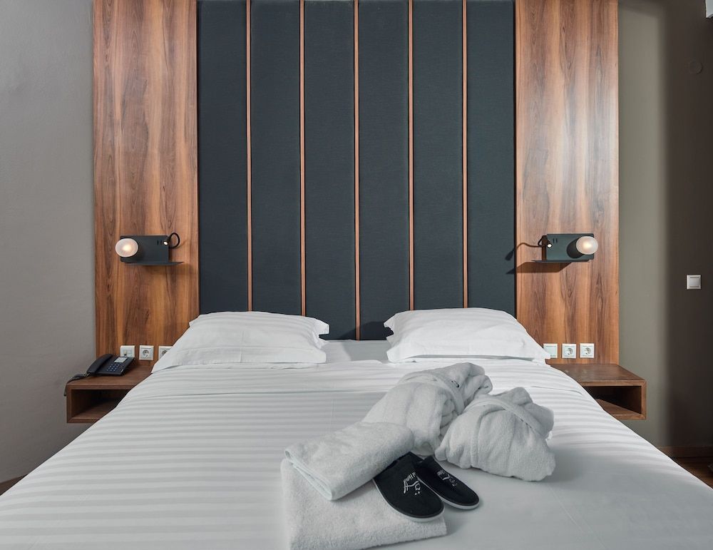 Royal Hotel Double or Twin Room, Sea View 3